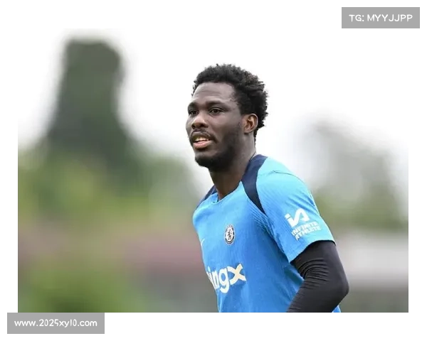 转会窗口关闭回顾：齐尔克泽留曼联，福法纳租借斯特拉斯堡